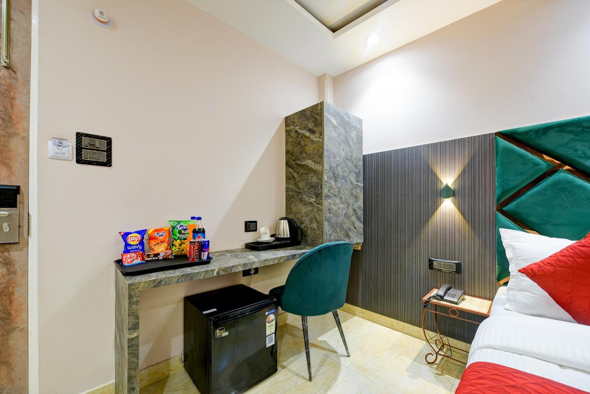 The Pearl Plaza Hotel In City Centre - Near New Delhi Railway Station Kültér fotó