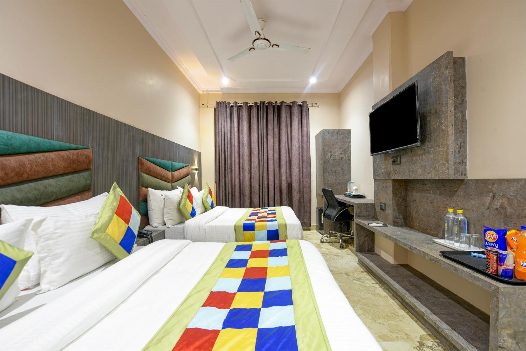 The Pearl Plaza Hotel In City Centre - Near New Delhi Railway Station Kültér fotó
