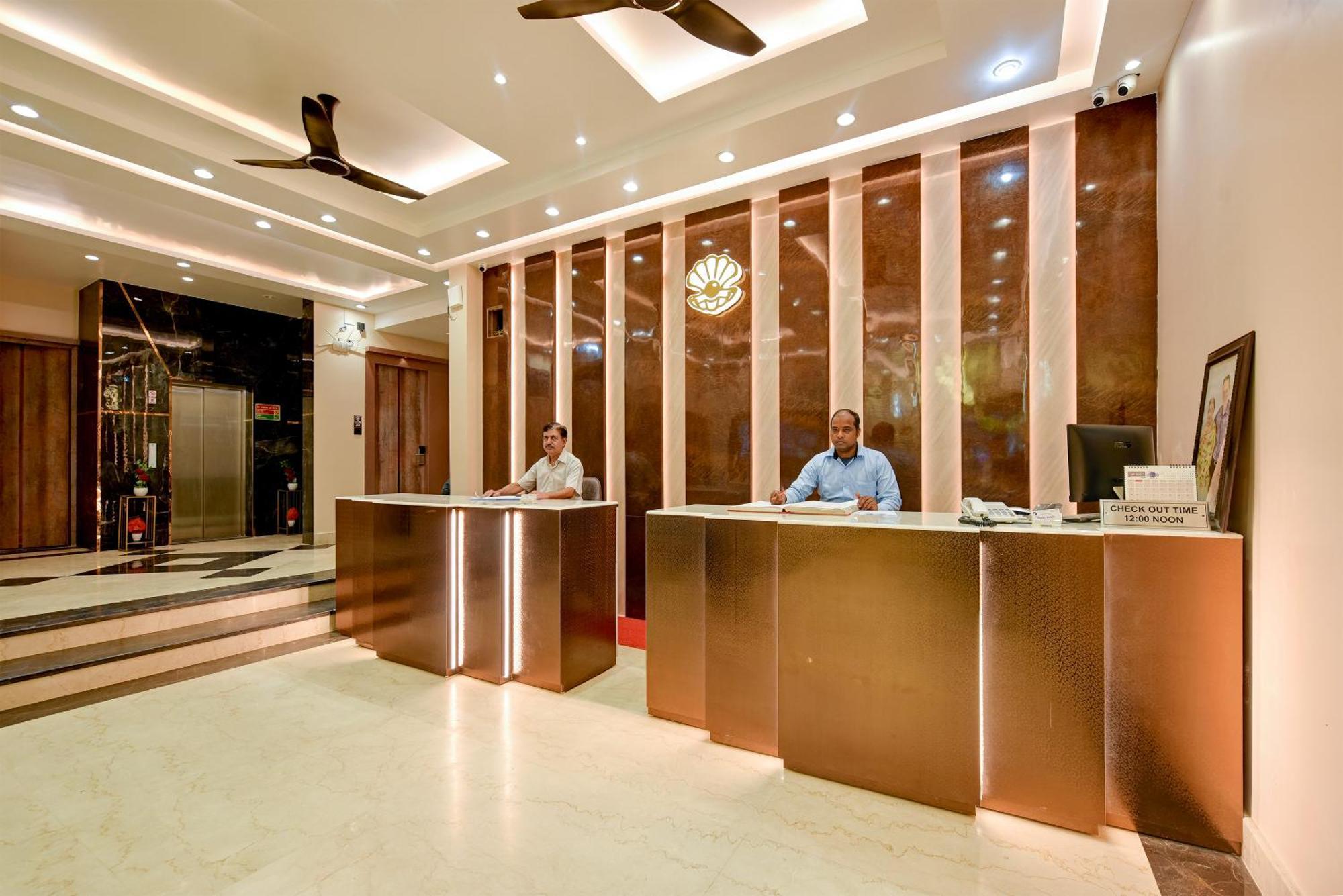 The Pearl Plaza Hotel In City Centre - Near New Delhi Railway Station Kültér fotó
